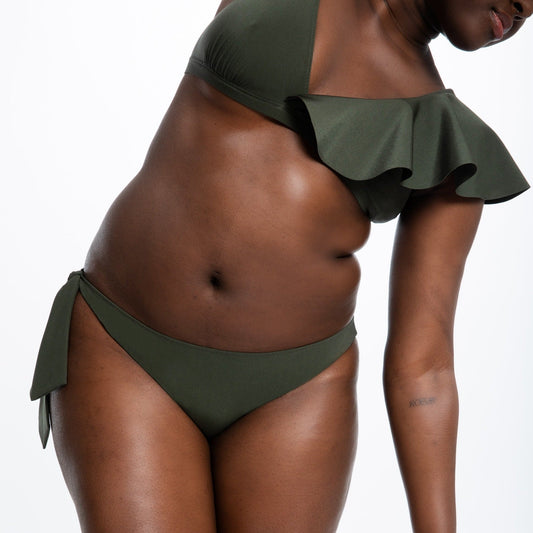 Picture Me Better Bikini Bottoms are part of a post-unilateral mastectomy bikini that perfectly fits people with one breast. By Eno.Eco | Offering stylish, sustainable alternatives after a single mastectomy | The Bra Sisters