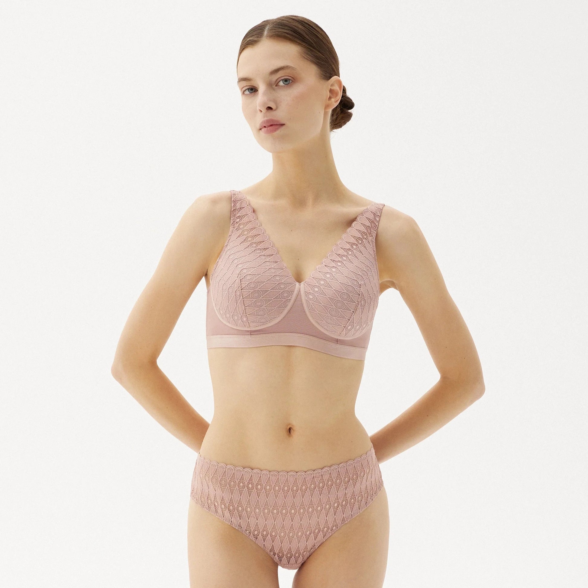 Megami Adaptive AW24-25 Rose Flat Lace Brief | The Bra Sisters
