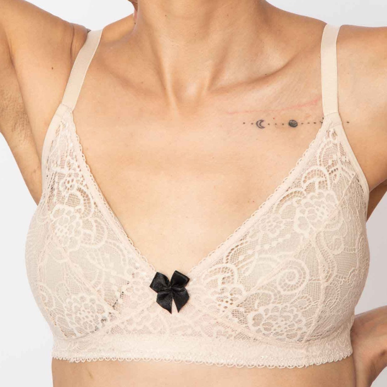 Gloria Pocketed Lace Bra in Champagne | Mastectomy Lingerie by AnaOno