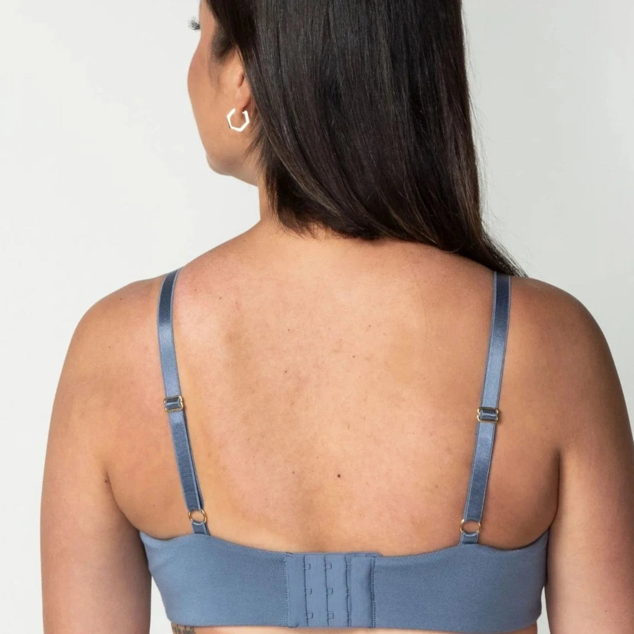 Molly Pocketed Plunge Bra in Slate | AnaOno | Post-surgery bras made just for those affected by breast cancer and breast surgery.