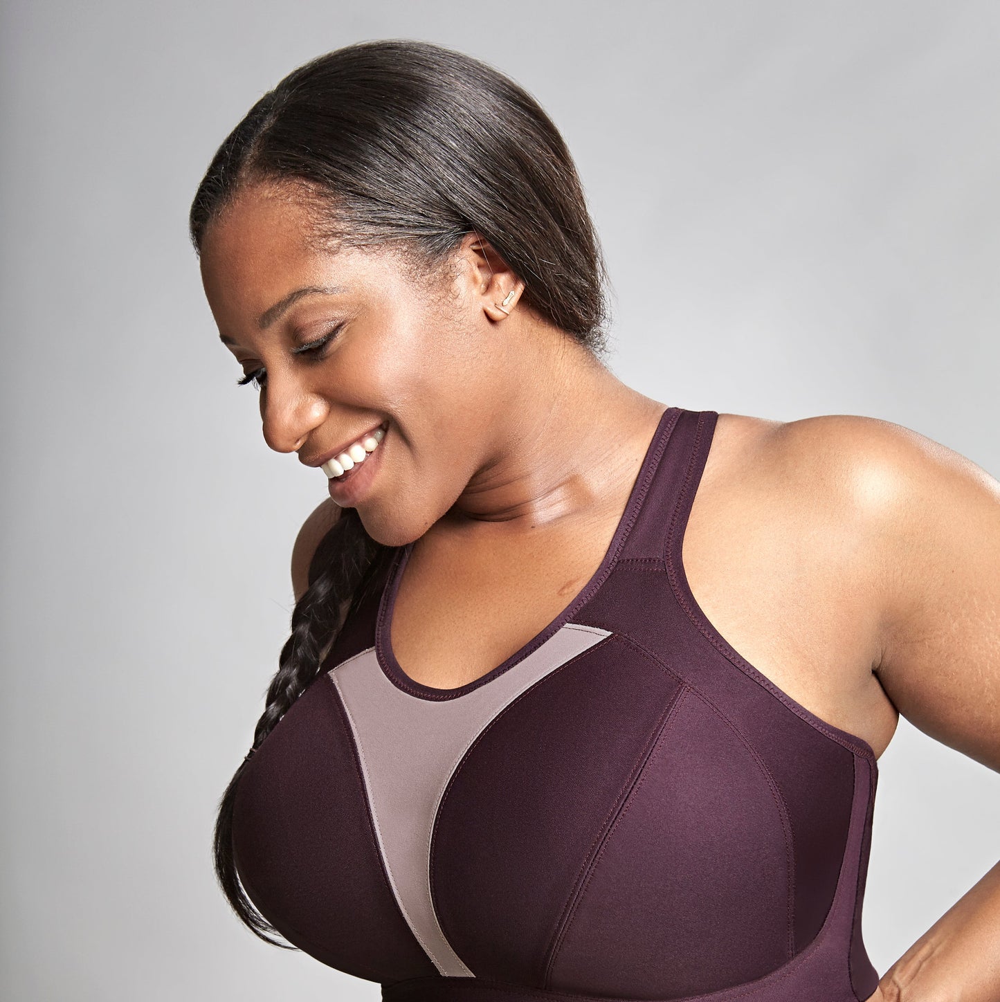 SportsBra Ltd - Good news for ladies with big boobs! Royce Aerocool  combines excellent support for fuller cups and has a moisture-wicking  fabric to draw sweat away from the skin. Aerocool is